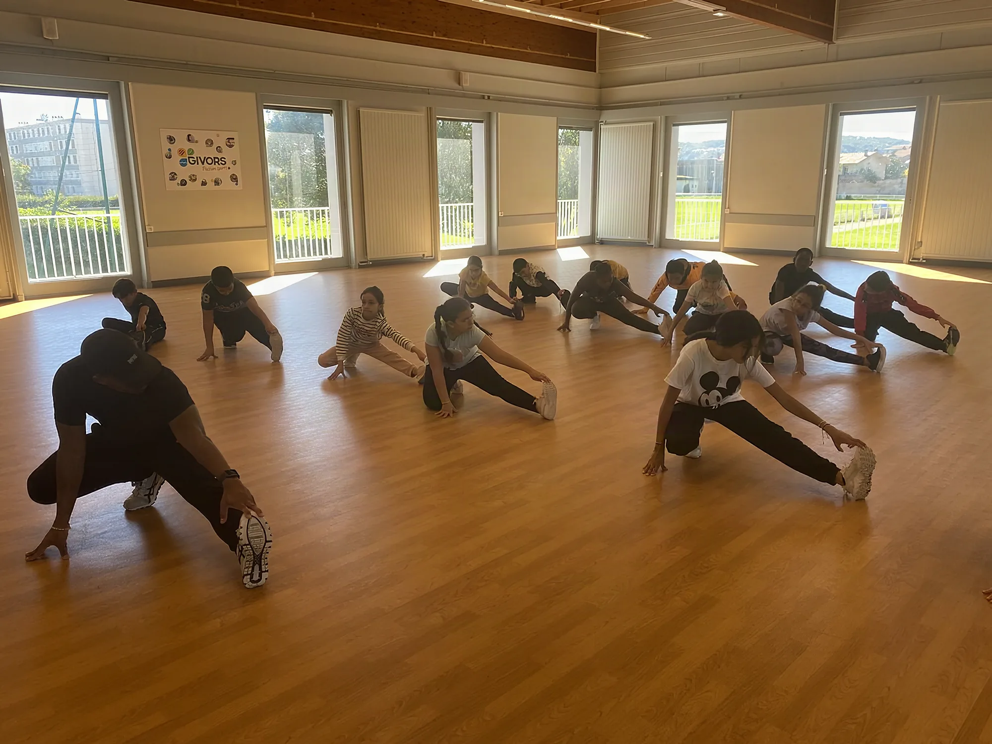 Atelier de danse hip hop avec des jeunes